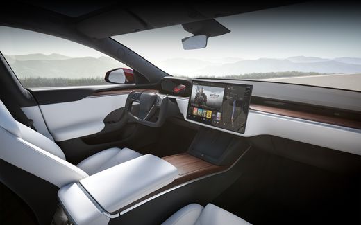 Tesla Model S yoke interior