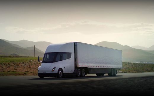 Tesla Semi on a desert highway